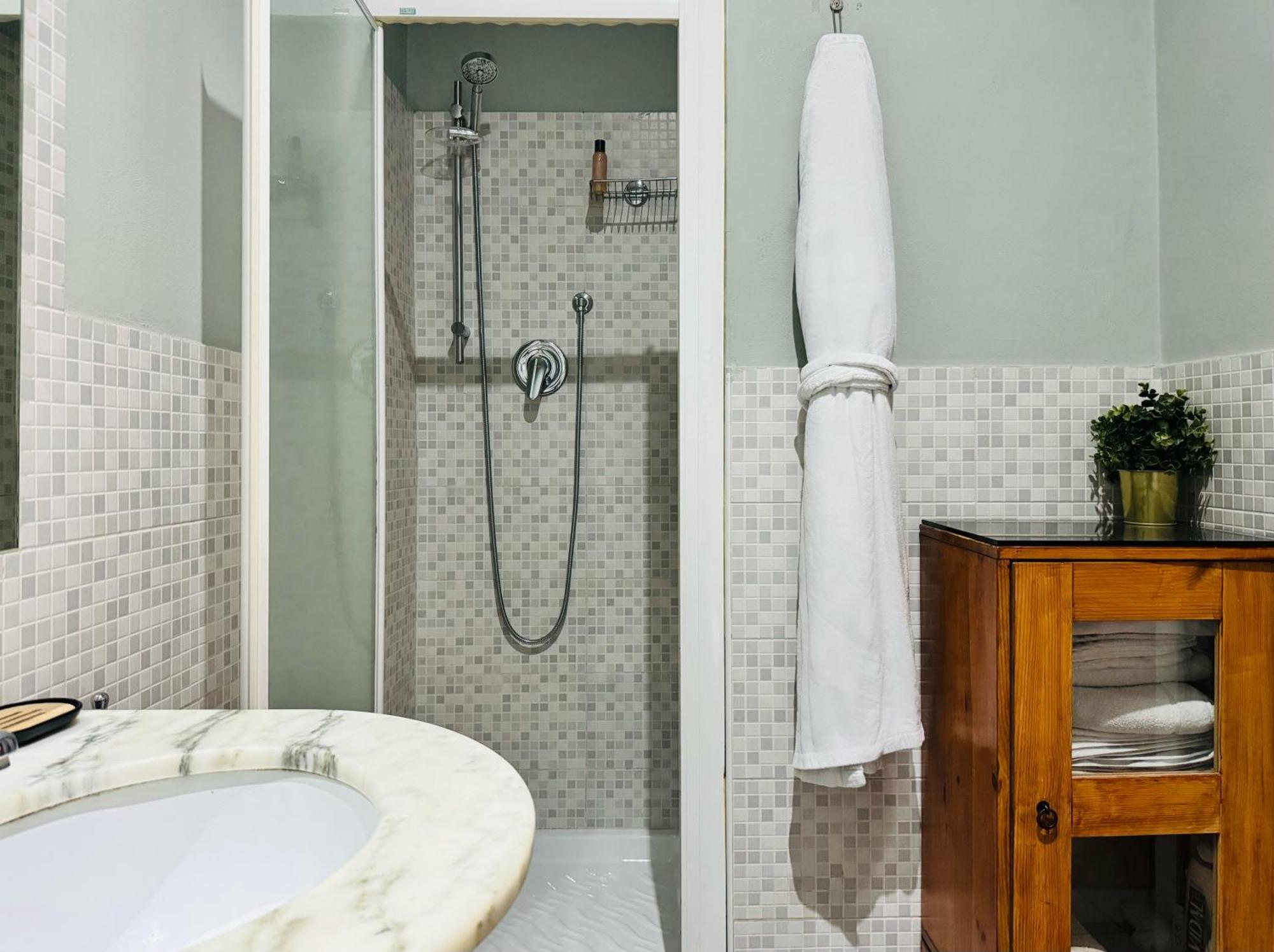 FrDa Apartment โบโลญญา ภายนอก รูปภาพ